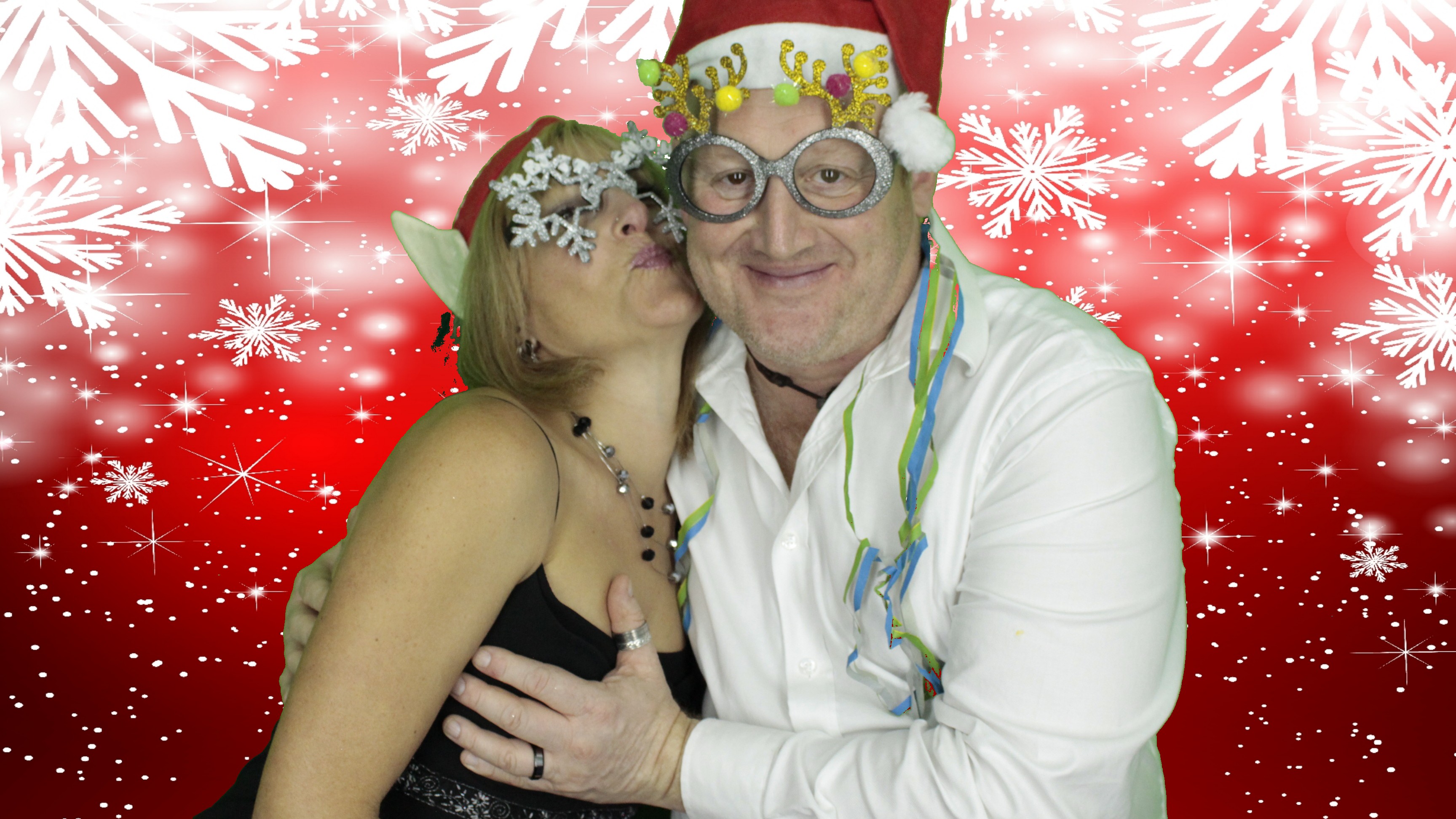 Portsmouth Water Christmas Party | View more photos from the event at gallery.myphotoboothexperience.co.uk/u/MyPhotoBoothExperienceLtd/Portsmouth-Water-Christmas-Party